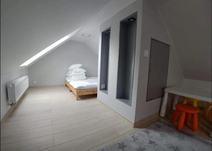 Dorota Z Garazem Шклярска-Поремба