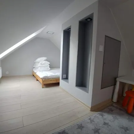 Dorota Z Garazem 스클라르스카포렘바